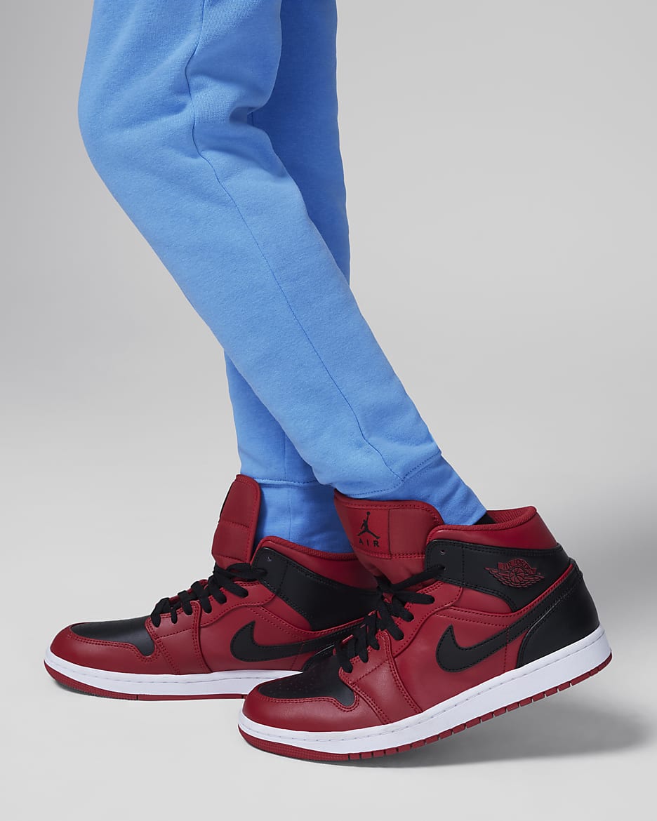 Jordan MJ Brooklyn Fleece Essentials Older Kids Trousers. Nike DK
